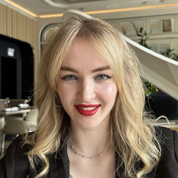 Алина
