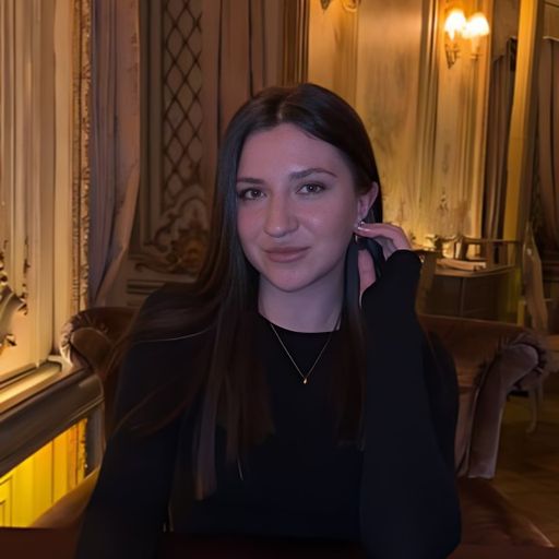Полина