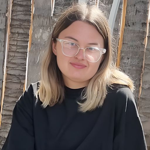 Алина