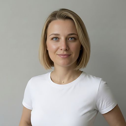 Полина