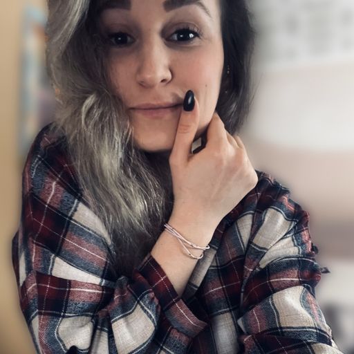 Яна